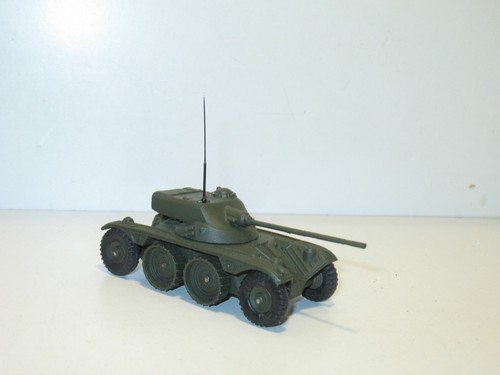 Dinky toys char panhard - toys,,