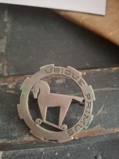 Insigne 1 Rgt. de Chasseurs d'Afrique .Fabricant , Arthus Bertrand déposé ...