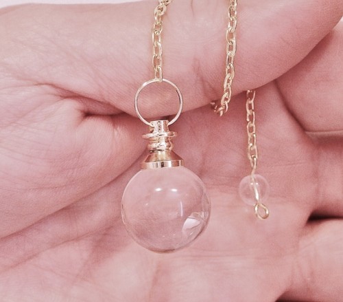 Pendule sphere en cristal - en,