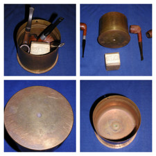 14/18-TRAVAIL DE POILU-POT POUR PIPES ET  TABAC CUIVRE ALLEMAND-1917.