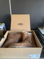 UGG Chaussure femme "Classic Zip Boots Chestnut Gold" Taille 37