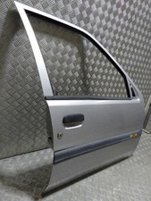 Porte avant droit CITROEN SAXO