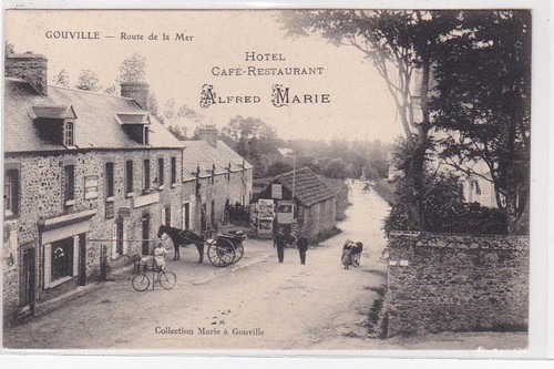 Gouville hotel café - :,