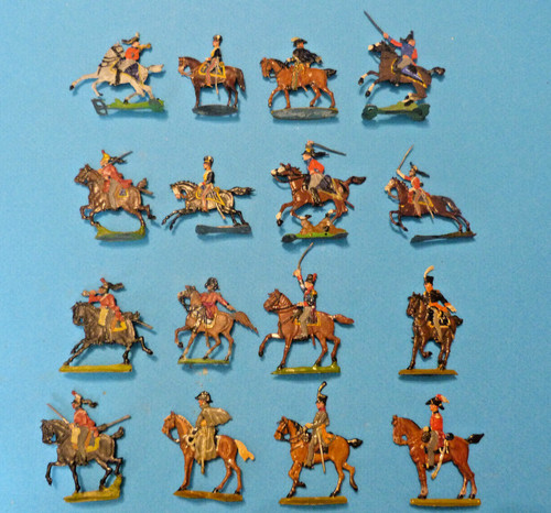 Plats étain - plats,