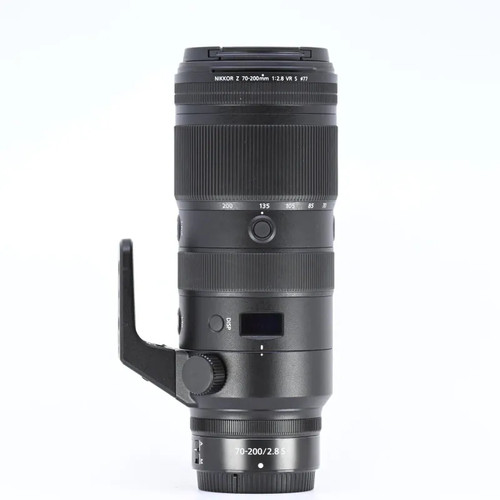 Nikon nikkor 200mm - 70-200mm, f/2.8