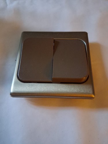 Plaque double doigt - et,