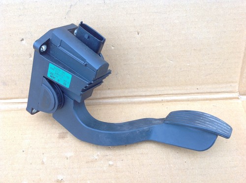 Smart roadster 452 accelerator - smart,