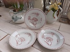 3 Assiettes creuses Lunéville Oeillet rose 