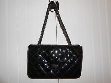 Neuf Sac a Main Vernis et matelassé Classe