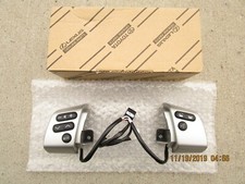 CONVIENT À: 10 - 14 TOYOTA FJ