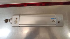 VERIN FESTO DNC-40-100-PPV-A