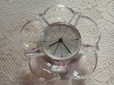 DAUM - Pendulette de table bureau - Fleur cristal - horloge acier quartz 70'