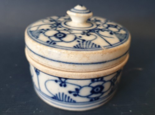 Beurrier porcelaine à - porcelaine,