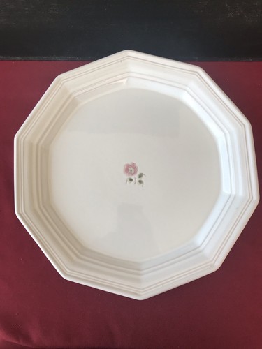 Grand plat pans coupés en - plat, à