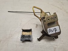 Gâche serrure avant passager de porte pour renault R9 GTL essence 1,4 l de 1984