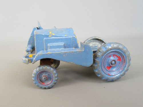 D311 dinky supertoys 562 - dinky, uk