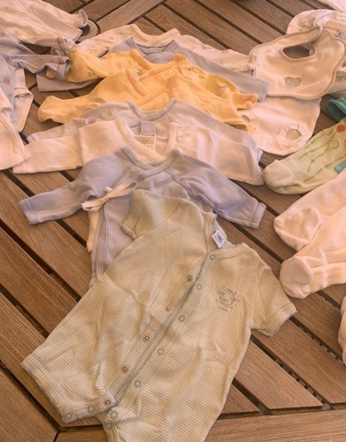 Lot vetements naissance 1 - 18,