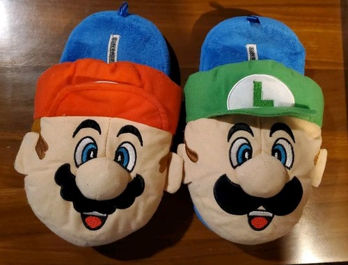 Mario and luigi plush slippers - mario,
