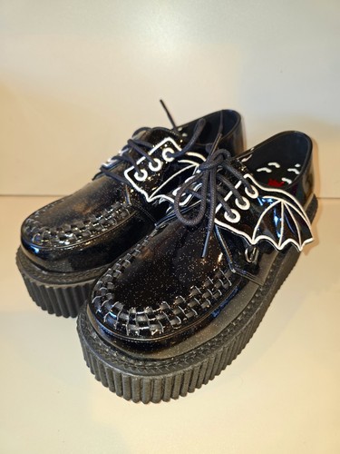 Demonia bat creepers - creepers, black