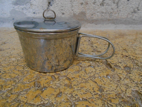 Ancien réchaud portable - portable, en