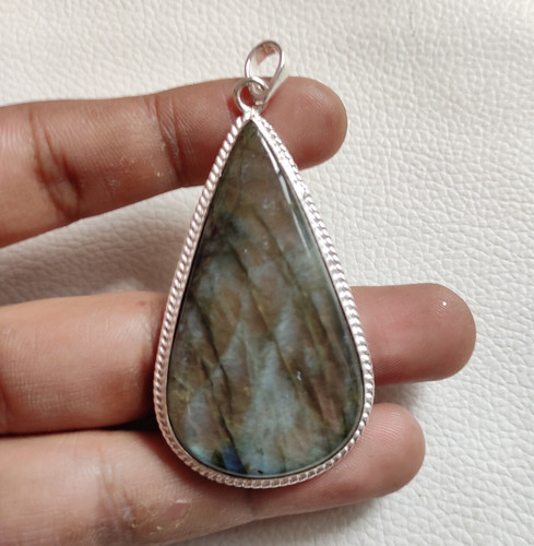 Pendentif pierre précieuse - , en