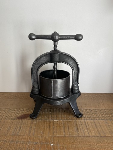 Ancien petit pressoir fonte - petit, en