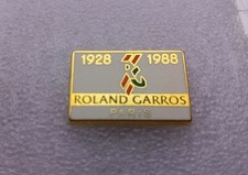 ED142 pin's Roland Garros 1988