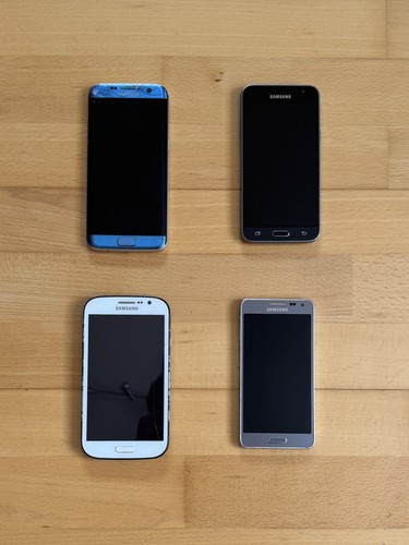 Lot téléphone samsung - de, 4