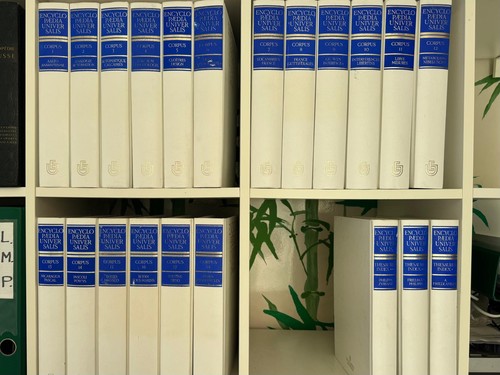 Encyclopedia universalis - encyclopedia,