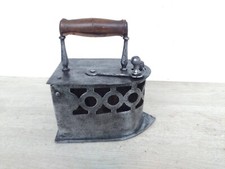 FER A REPASSER - FER A BRAISE - BATEAU A BRAISE DU XIX ieme  n° 3