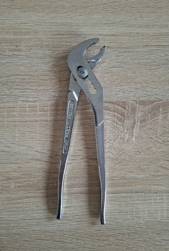 Ancienne pince multiprise - pince,