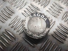 SKODA OCTAVIA II Combi 1Z5 Centres de Roue 6U0601151L 1.90 Diesel 77kw 26045994