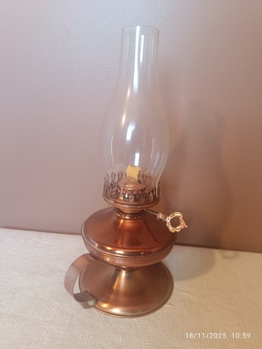 Lampe huile vintage - à,