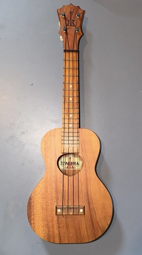Koaloha concert ukulele with - koaloha,