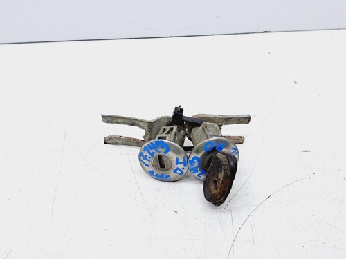 Serrure porte avant - porte,