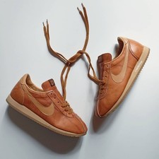 Vintage RARE 1981 NIKE "Le Village" Leather