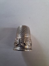 ancien dé à coudre en argent massif