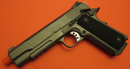 Full metal green gas - metal,