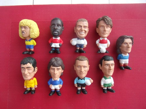 Lots figurines foot annee - foot,