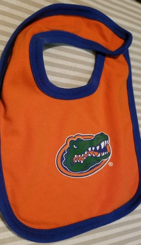 Baby bib gators - fl,