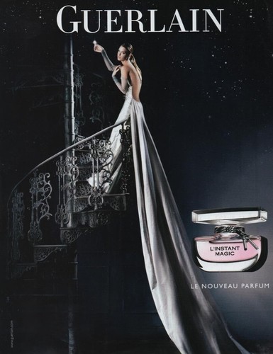 Publicité papier parfum - publicité,