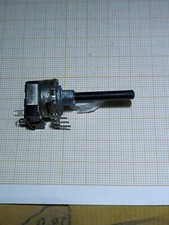 10K  Potentiomètre Pot Potentiometer 10 K ohm   Lin  axe 4  avec inter  P.N134