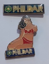 lot 2 pins vetement laine pelote phildar