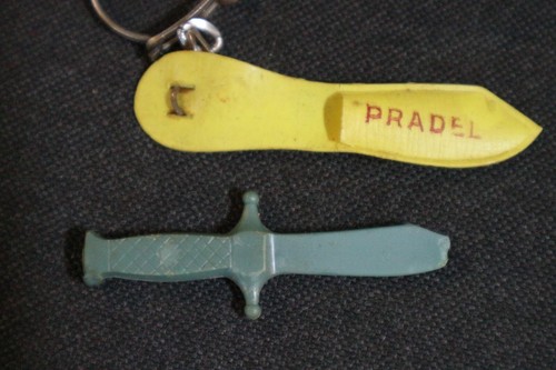 Ancien porte cle - ancien,