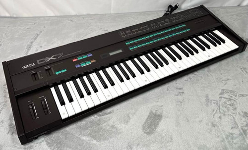 Yamaha dx7 synthétiseur - yamaha, fm