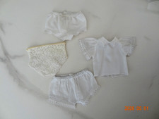 Lot vintage poupée Dolly