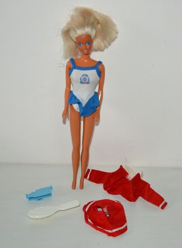 Ancienne poupée barbie mattel - ancienne,