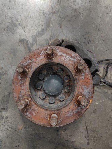 Moyeu avant droit iveco daily - moyeu,