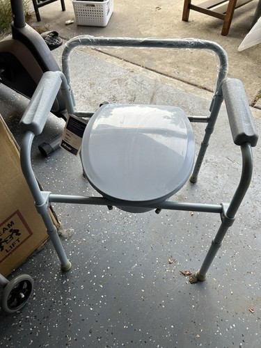 Commode - ,