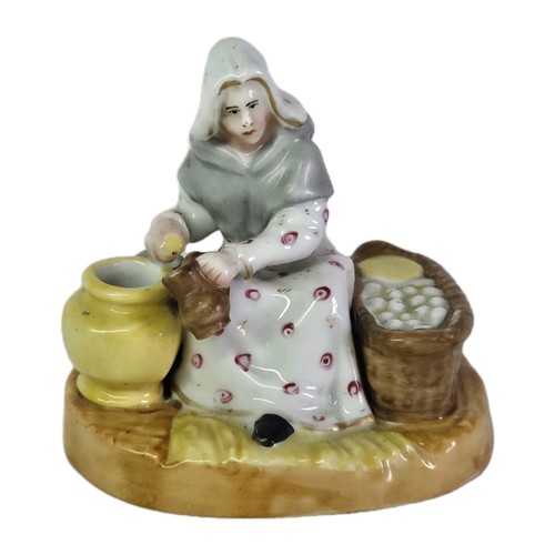 04m20 old statue - old,